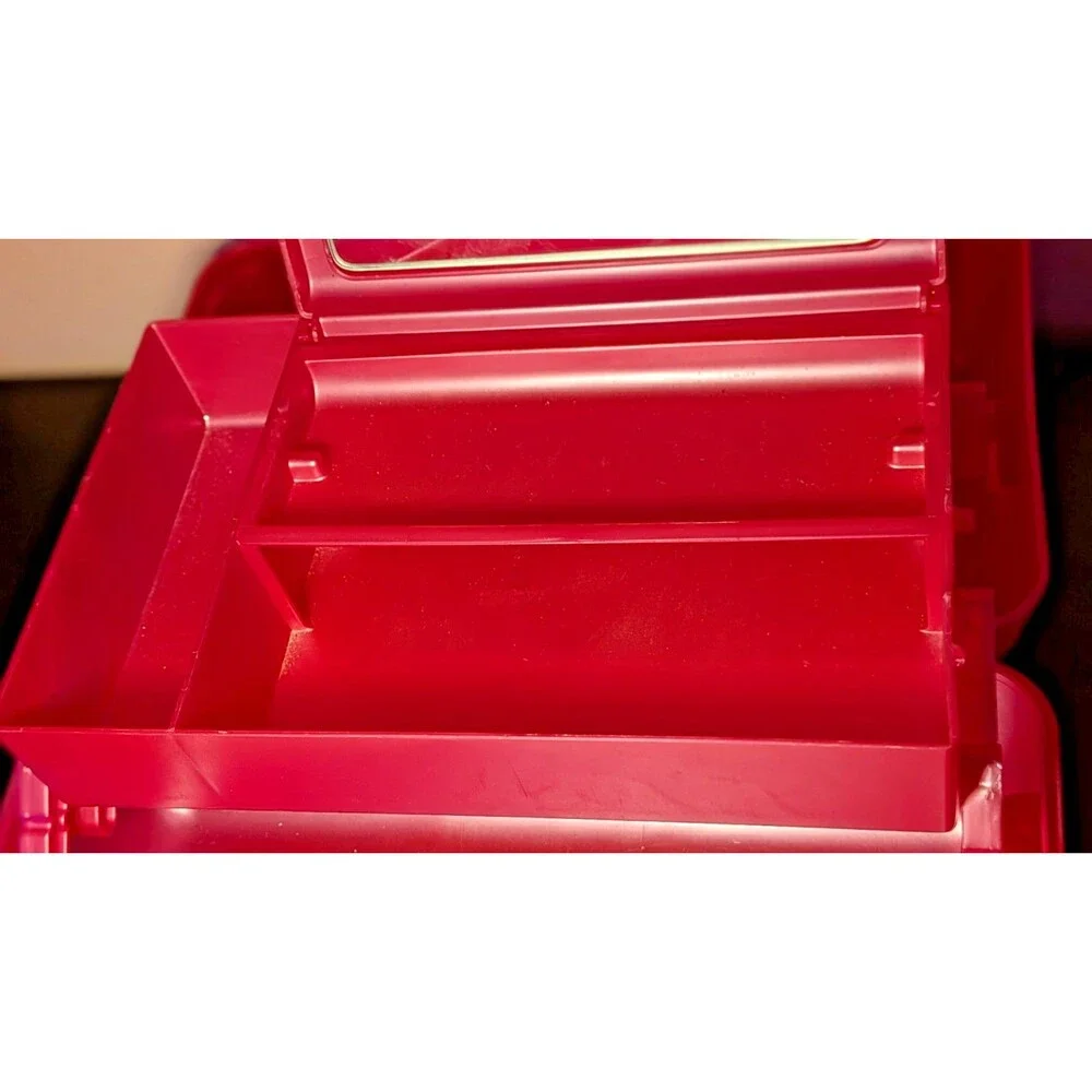 Caboodles  On-The-Go Girl cosmetic and Makeup Organizer Case Hot Pink